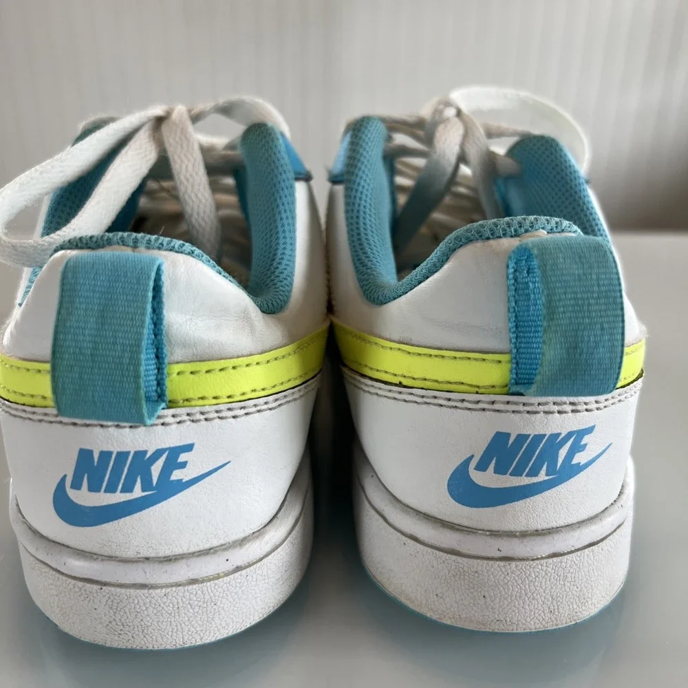 Nike Court Borough Low 2 GS Shoes‎ Size 6Y / Women 7.5 White Volt Blue